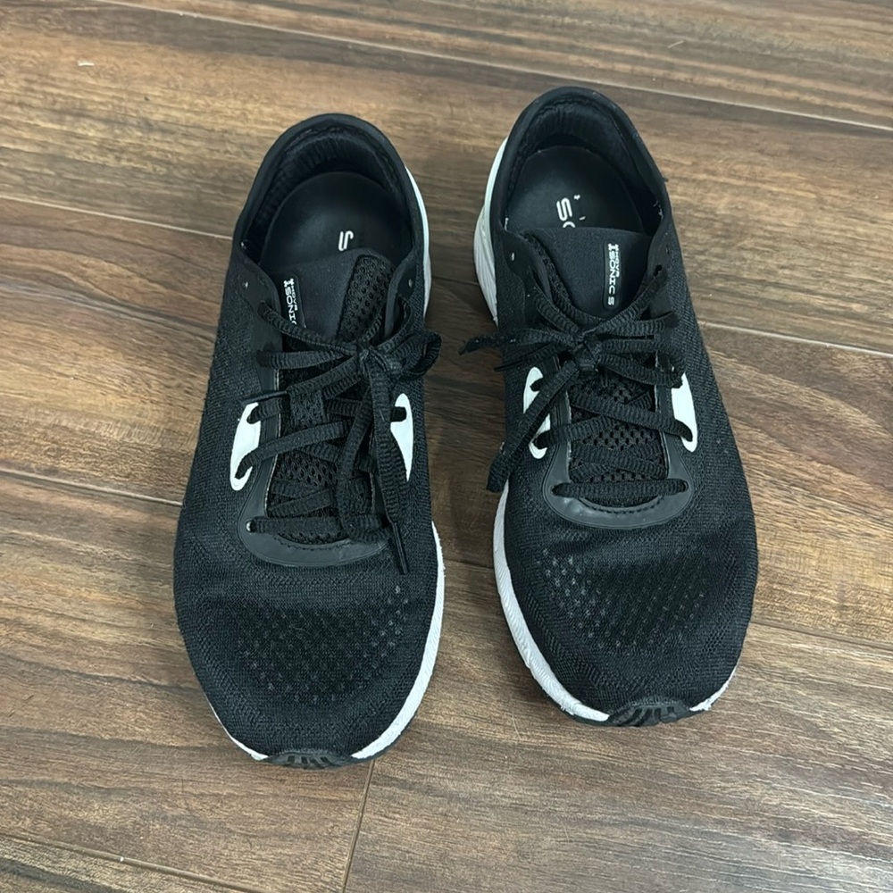 Under Armour Hovr Tennis Shoes